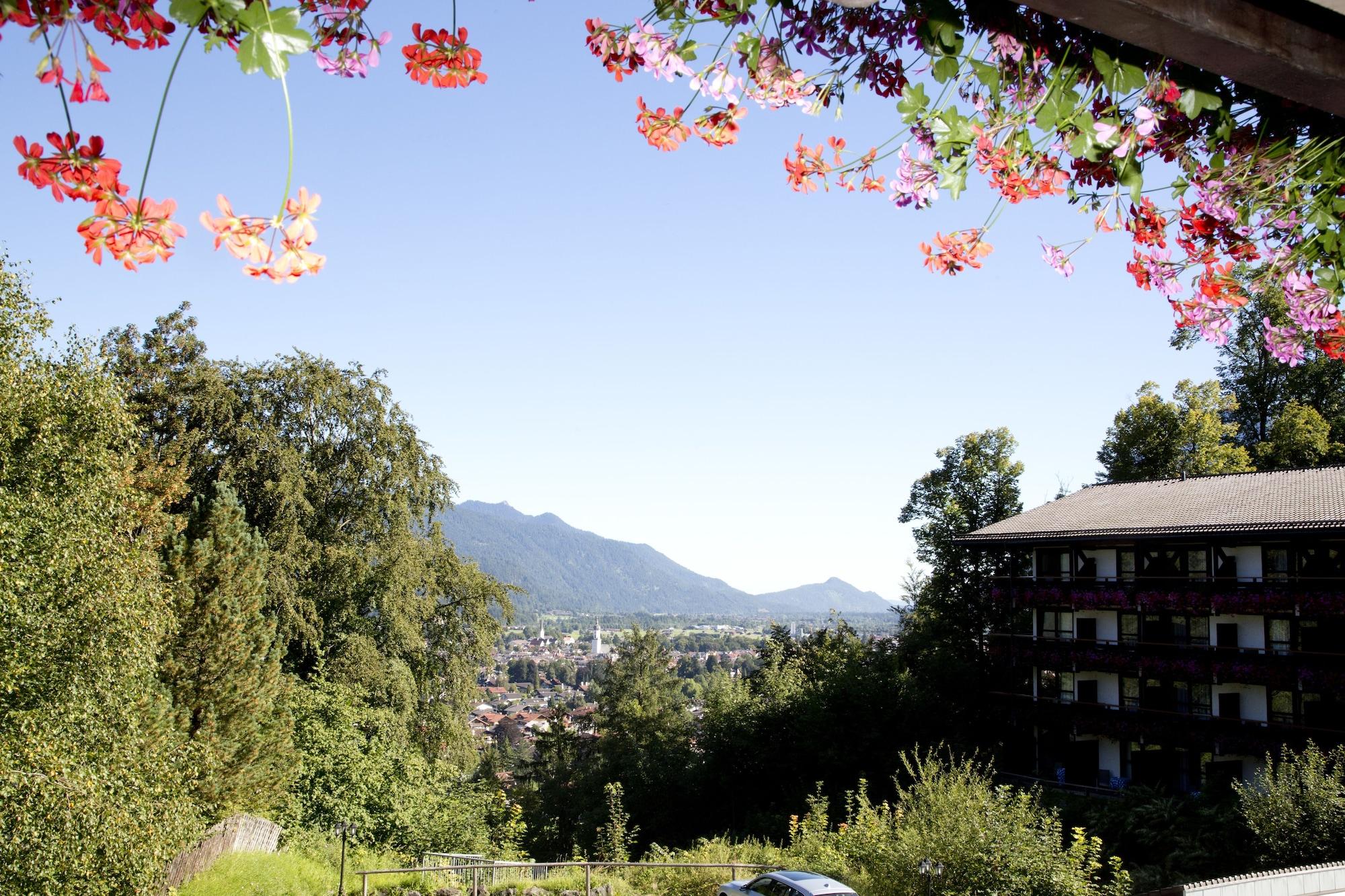 Отель Riessersee 4*